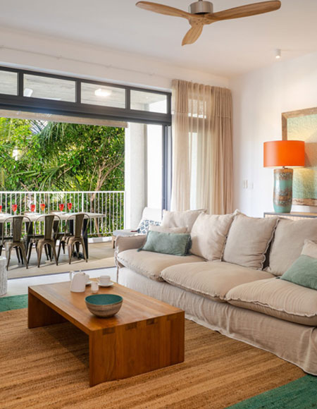 3 Bedrooms Apartment