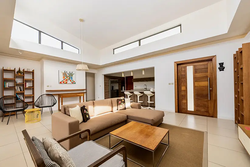 Non-beachfront-villa-3