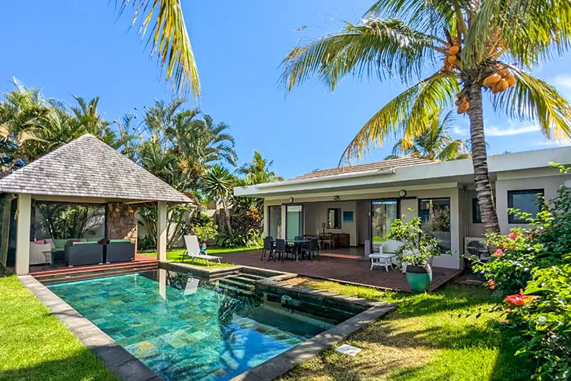 Non-beachfront-villa